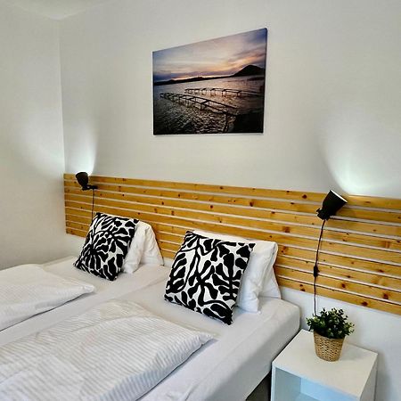 Lakepark Residence Staré Splavy Zewnętrze zdjęcie